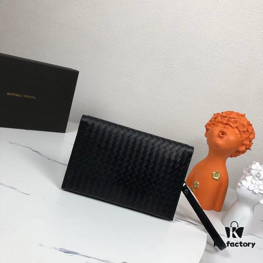 BV Woven Handbag in Black, Made from Imported Wax-Coated Calfskin, Comes with Box