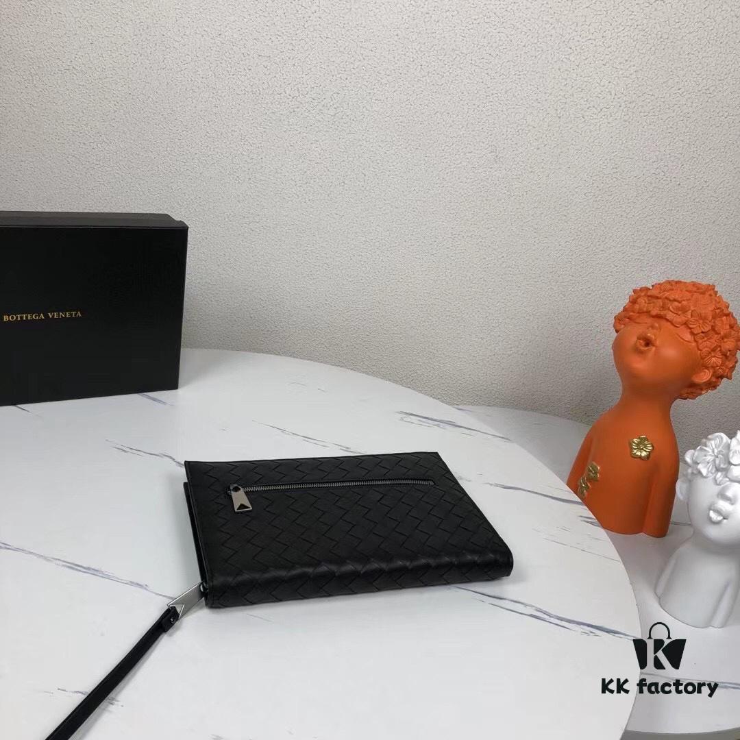 New Woven Handbag with Box, Featuring Classic BV-Style Braided Mesh Design