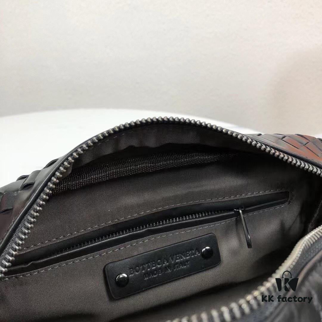 BV Pillow Handbag Simple and Stylish Made with Imported Wax-Coated Cowhide Handwoven with Gray Lining