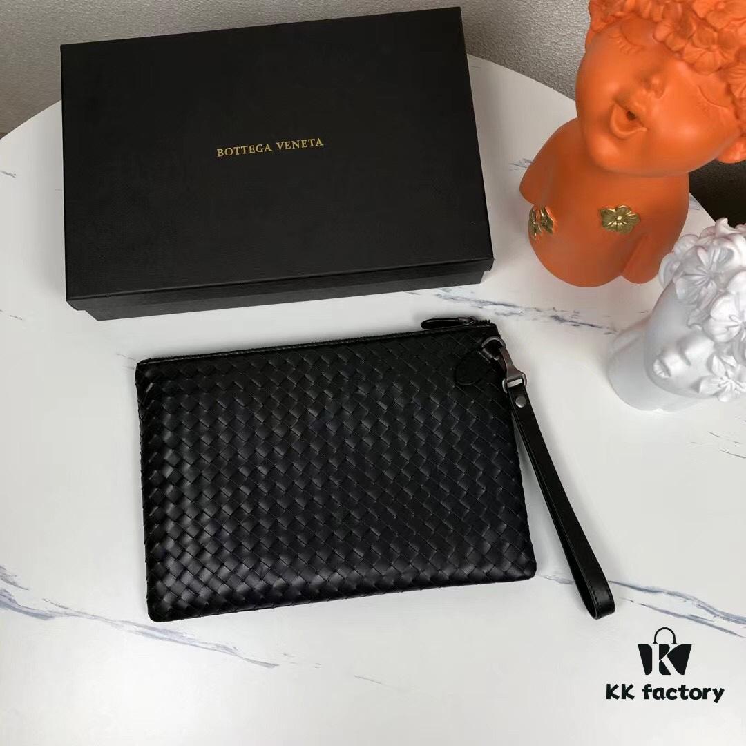 Large Size with Box - BV Men's Hand Purse, Handcrafted from Premium Waxed Cowhide Leather, Braided Design, Multi-Functional Wallet and Clutch with Zipper Closure