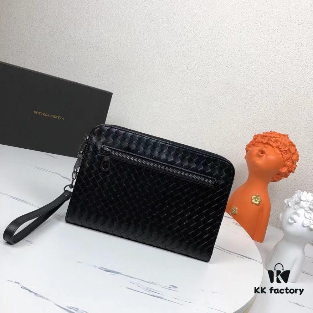 New BV Handbag with Box 🎩🎩 Small Black Clutch 1810S# Size 27X19X3 cm