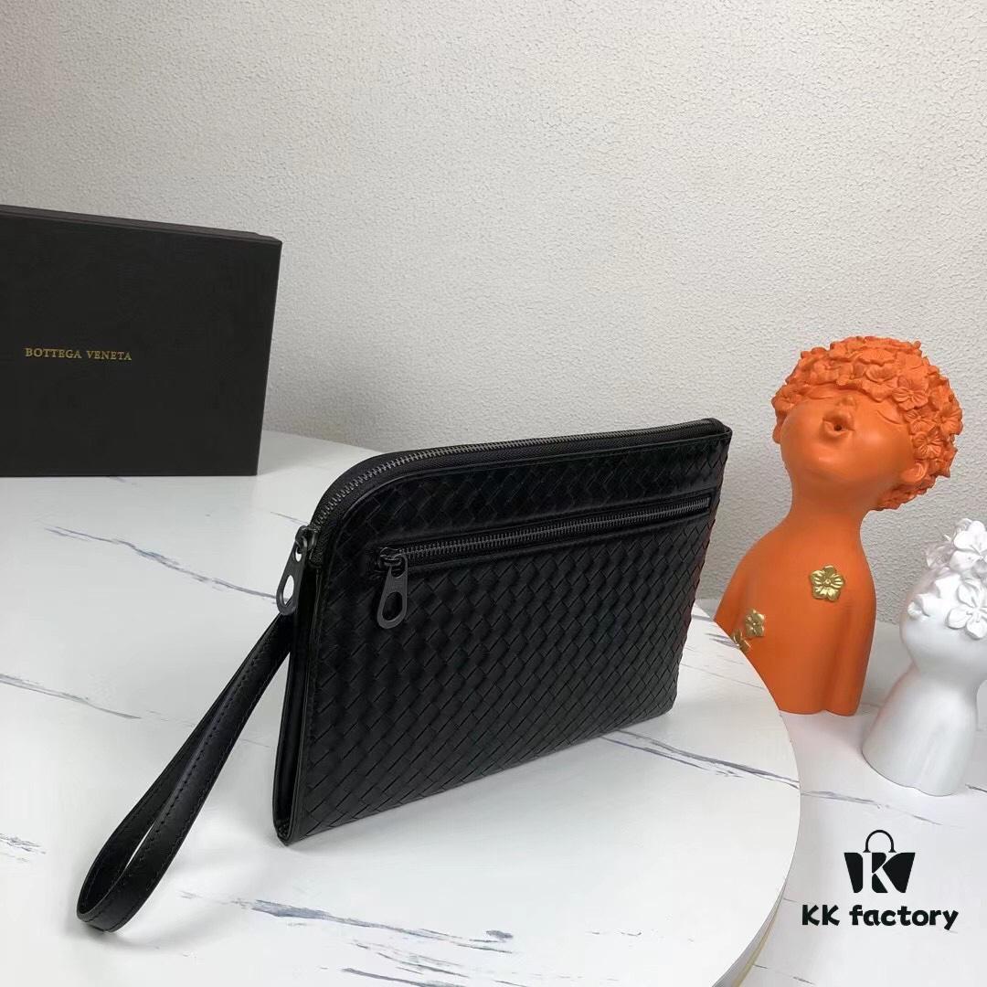 BV Woven Clutch with Box 🍀🍀 Top-Tier Imported Wax-Coated Calfskin, Practical Functionality and Elegant Seven-Character Zipper Design That Directly Captivates Men's Hearts, More Convenient to Carry