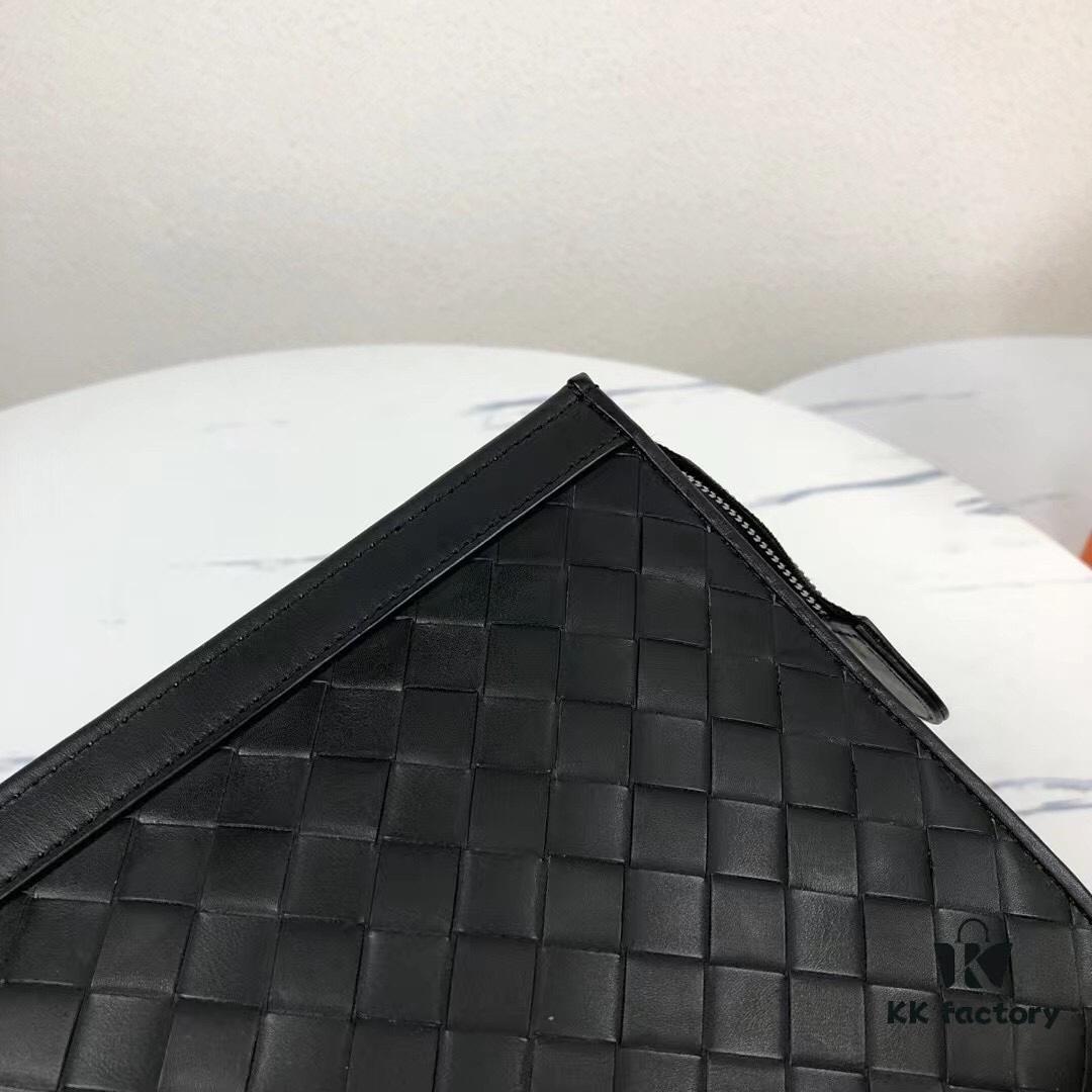 Bv🦋🦋 Small Men's Handbag Brand New from Cabinet Same as Full-Size Model Worldwide Known for Traditional Handcrafted Seamless Veal Leather Weave Gunmetal Fittings Understated and Practical Leather Gets Shinier with Use Younger Design Lets Fashion Penetrate Work 🎁 Model: 3328S#, Color: Black, Size: 24-16-6cm