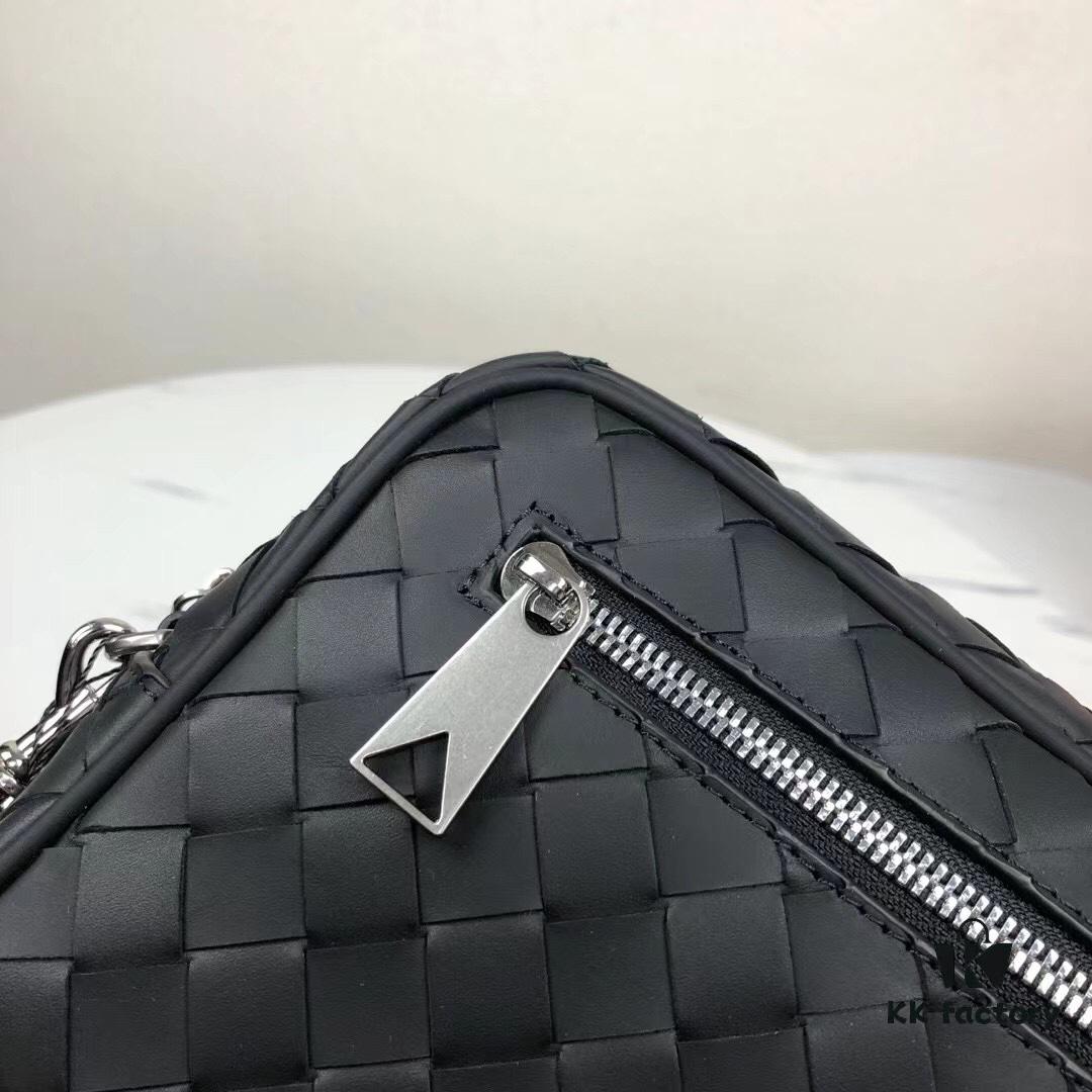 Latest BV Official Website BOTTEGA: Premium Waxed Cowhide Handbag, Italian Luxury Design, High-End Craftsmanship