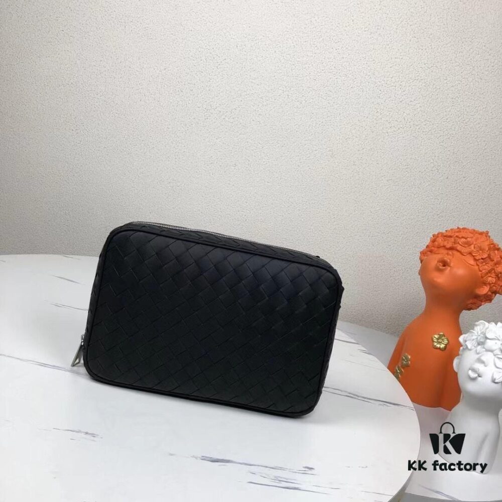 Latest BV Bottega Veneta Handbag – Premium Waxed Cow Leather, Italian Craftsmanship, Elegant and Unique Design