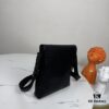 BV Latest Men's Shoulder Bag Original Quality Top-Grade Waxed Calfskin 832# Black 26x24x4cm