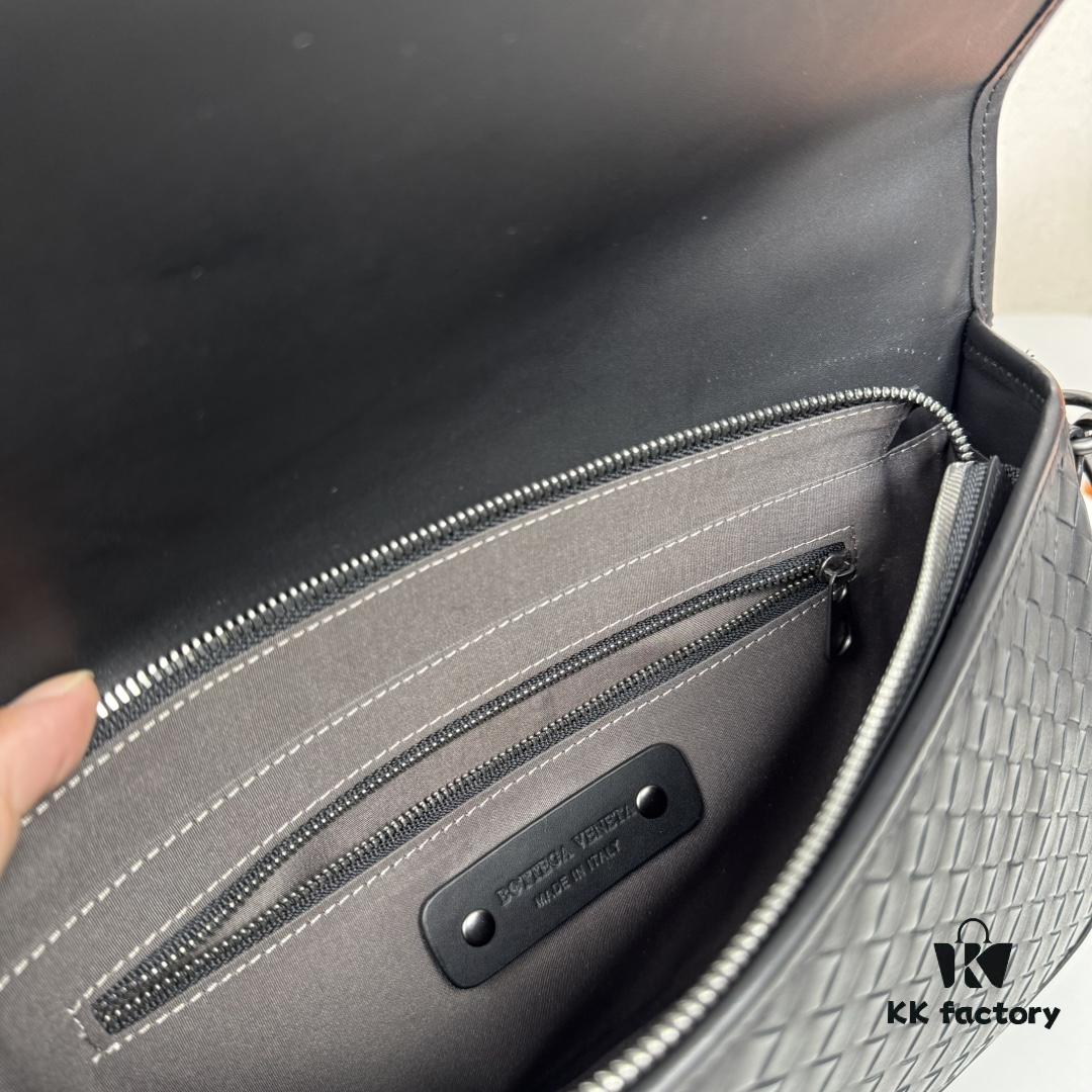 BV Latest Men's Shoulder Bag Original Quality Top-Grade Waxed Calfskin