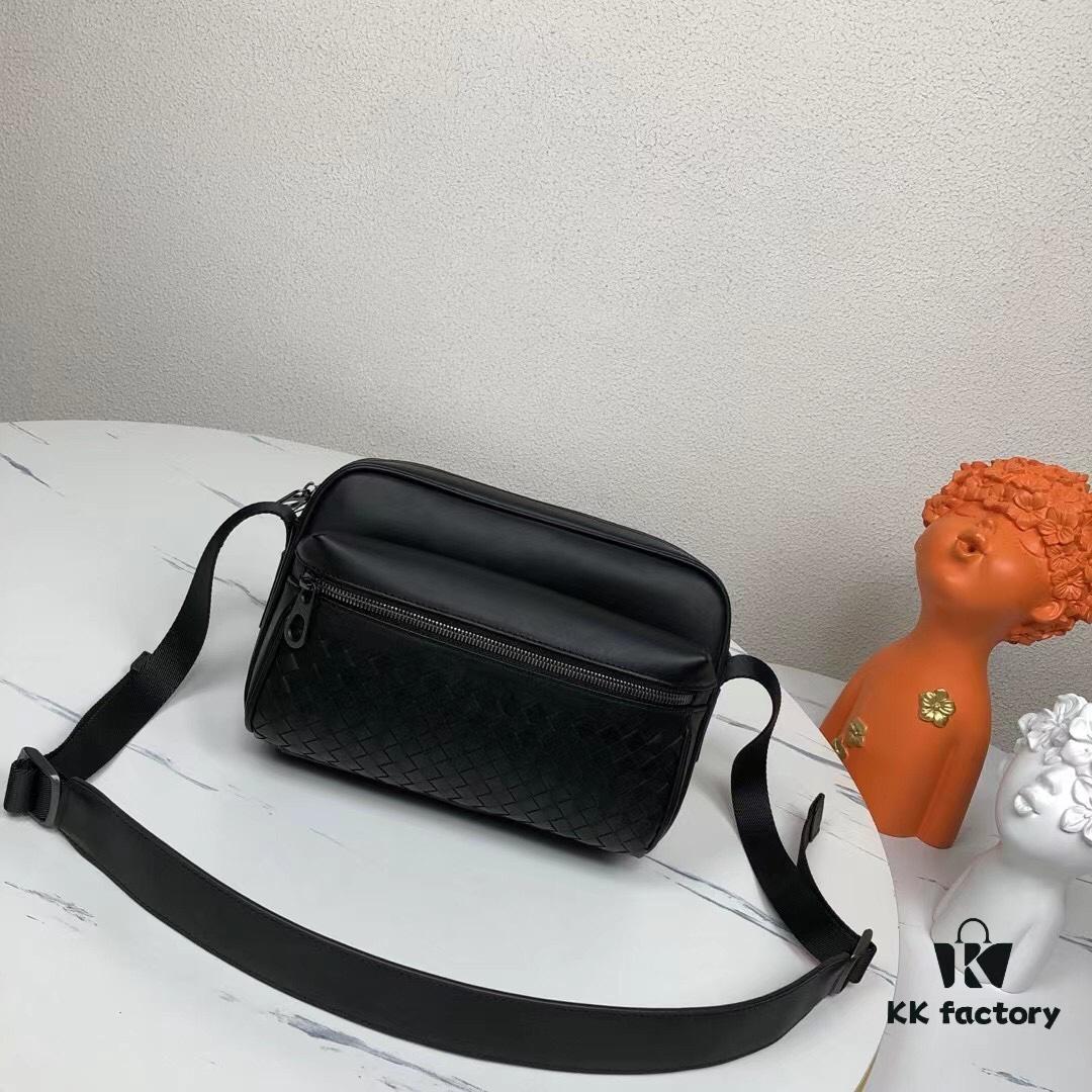 BV Woven Messenger Bag / Crossbody Bag 🌿 Hot New Arrival