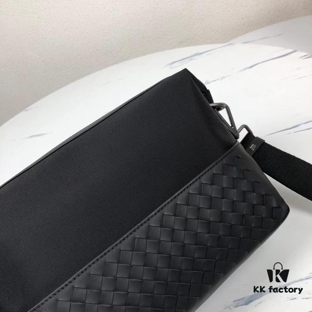 BV Latest Men's Shoulder Bag, Top-Quality Original Order, Official Website Synchronized, Premium Waxed Calfskin, Exquisite Craftsmanship, Black, 25x15x10cm