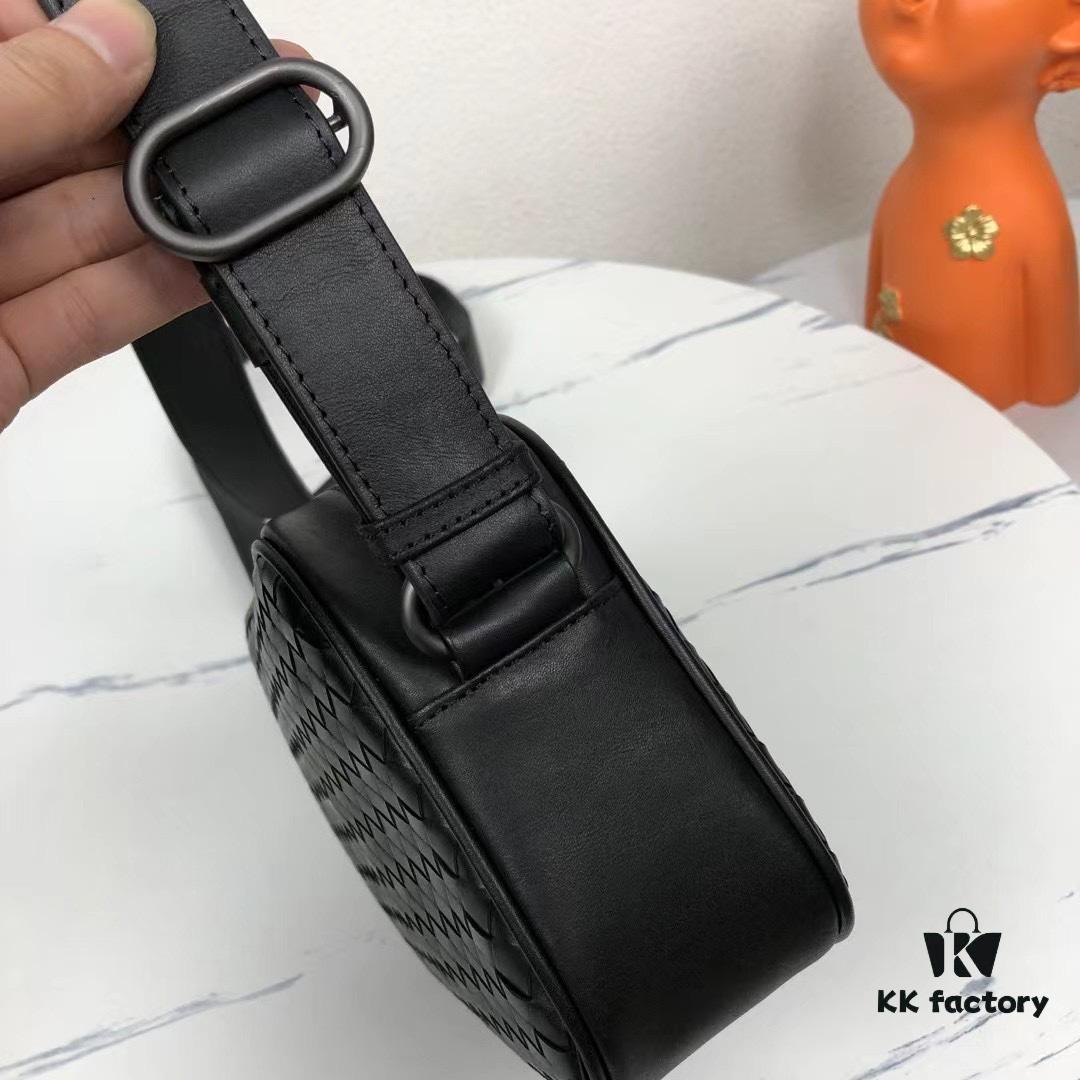 Bv🦋 Latest Model Crossbody Bag