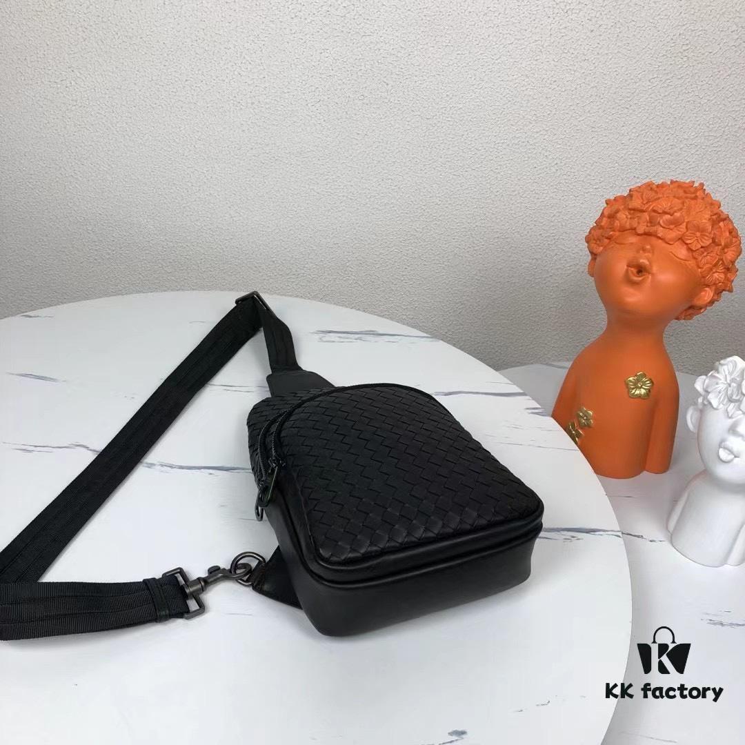 Bv Men's Leather Chest Bag, Minimalist Design, Imported Wax Leather, Business Style