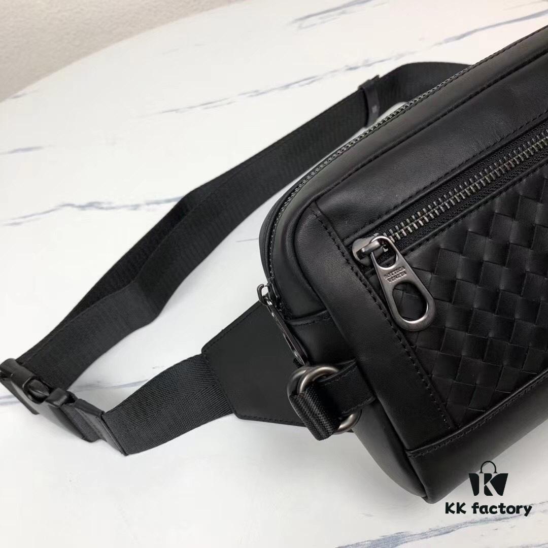 Bv Counter Model Waist Bag Made of Imported Waxed Cowhide Leather