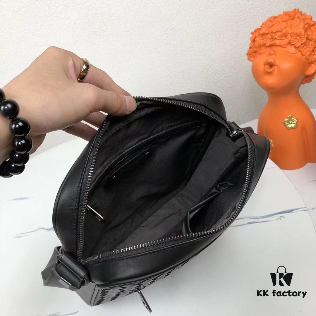 Top-Quality Genuine Wax-Coated Leather Handbag, Original Department Store Specifications, Exquisite Craftsmanship, Unique Design