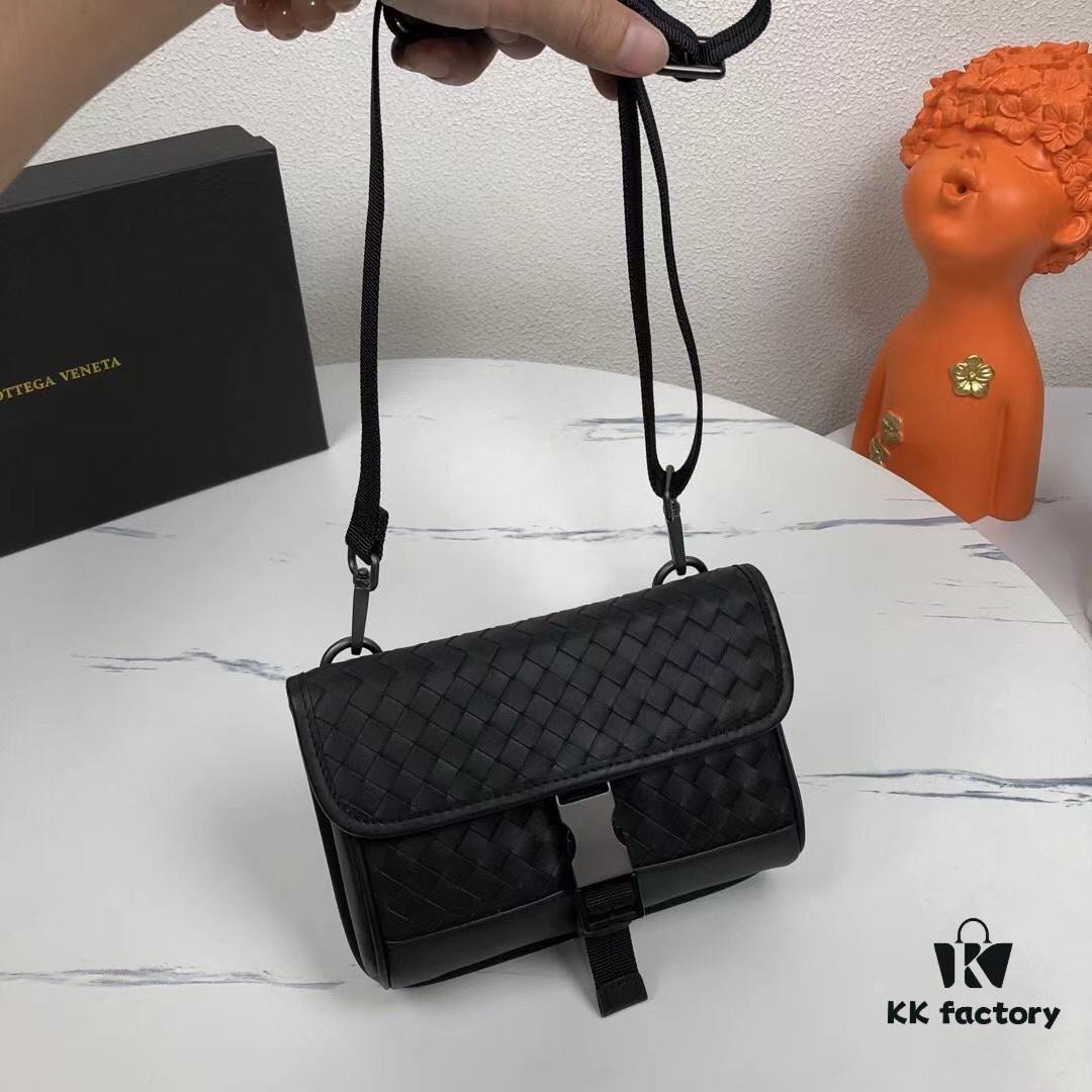 Box Included | BV Top-Quality Bestseller Men's Shoulder Bag Crossbody Chest Bag New Arrival | Original Order Production | Fashionable and Casual Design