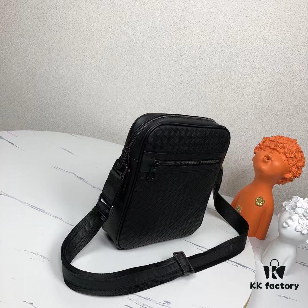 BV Men's Crossbody Messenger Bag in Black - 808L#