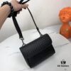BV Top Official Website Bestseller Minimalist Stylish Men's Small Crossbody Bag / Phone Pouch New Arrival Original Production High-End Quality Fashionable and Casual European and American Designer Masterpiece Perfect Craftsmanship