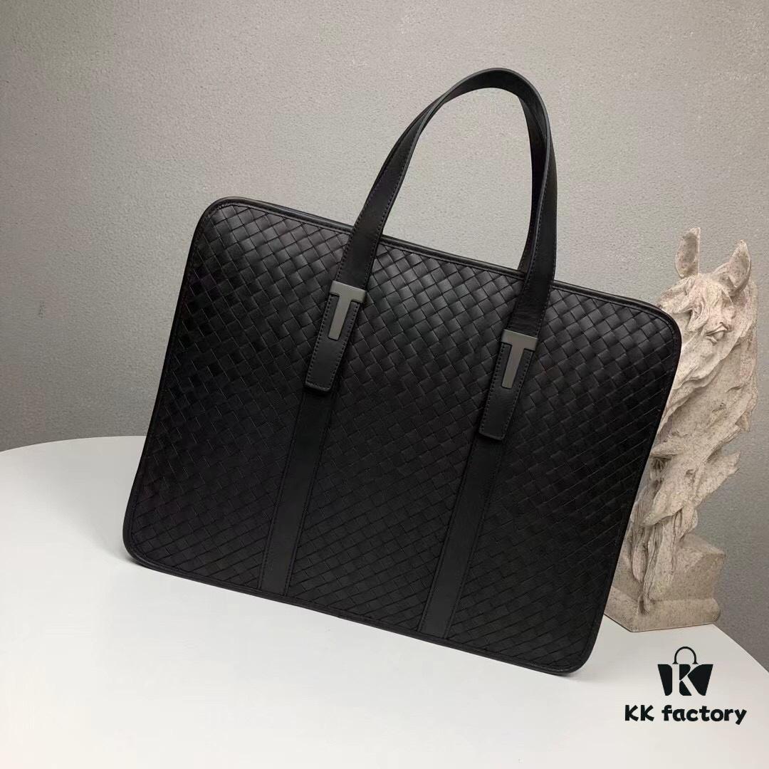 BV Multi-Compartment High-End Genuine Leather Handbag - Top-Quality Wax-Coated Calfskin, Original Cabinet Hardware, Elegant Black Design