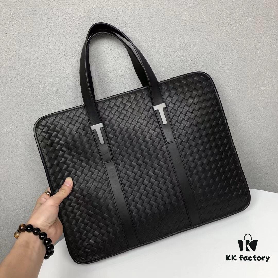 BV Multi-Compartment High-End Genuine Leather Handbag - Top-Quality Wax-Coated Calfskin, Original Cabinet Hardware, Elegant Black Design