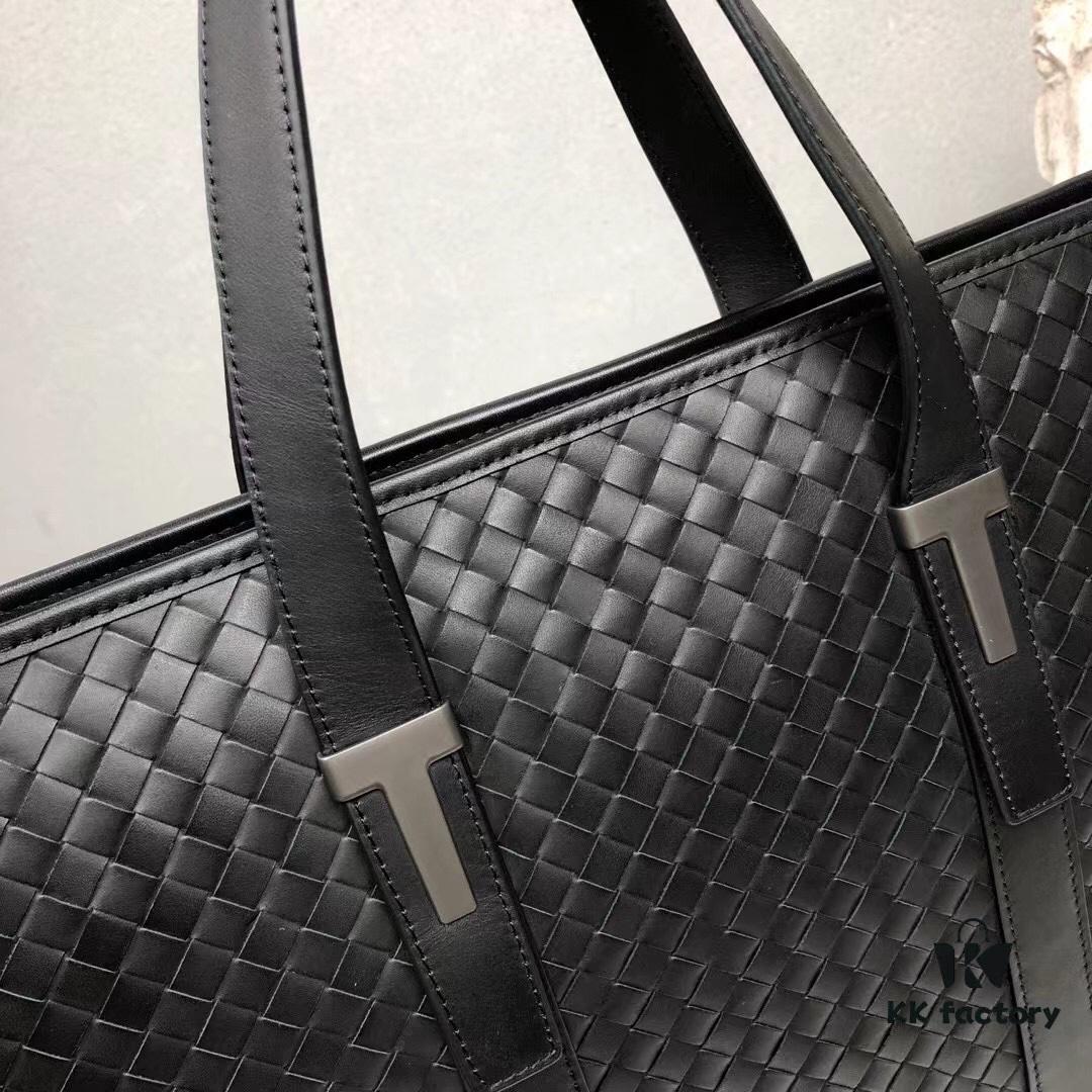 BV Multi-Compartment High-End Genuine Leather Handbag - Top-Quality Wax-Coated Calfskin, Original Cabinet Hardware, Elegant Black Design