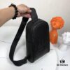 BV Latest Men's Chest Bag, Original Order Quality, Synchronized with Official Website, Made of Top-Grade Waxed Calfskin, Excellent Feel, Original Store Metal Fittings, Unique Design Style, Perfect in Every Detail, Exquisite Craftsmanship, Elegant and Refined, High-End and Premium
