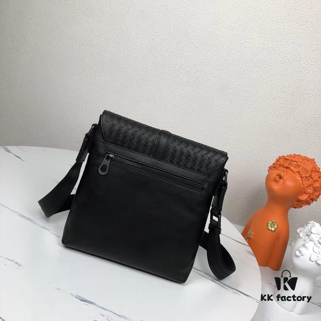 BV Original Quality, Cabinet Synchronized, Top-Grade Waxed Calfskin Handbag with Unique Design