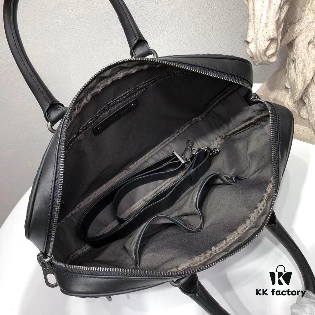 Bv Men's Business Briefcase - Handcrafted Waxed Leather Messenger Bag for Stylish, Mature Gentlemen