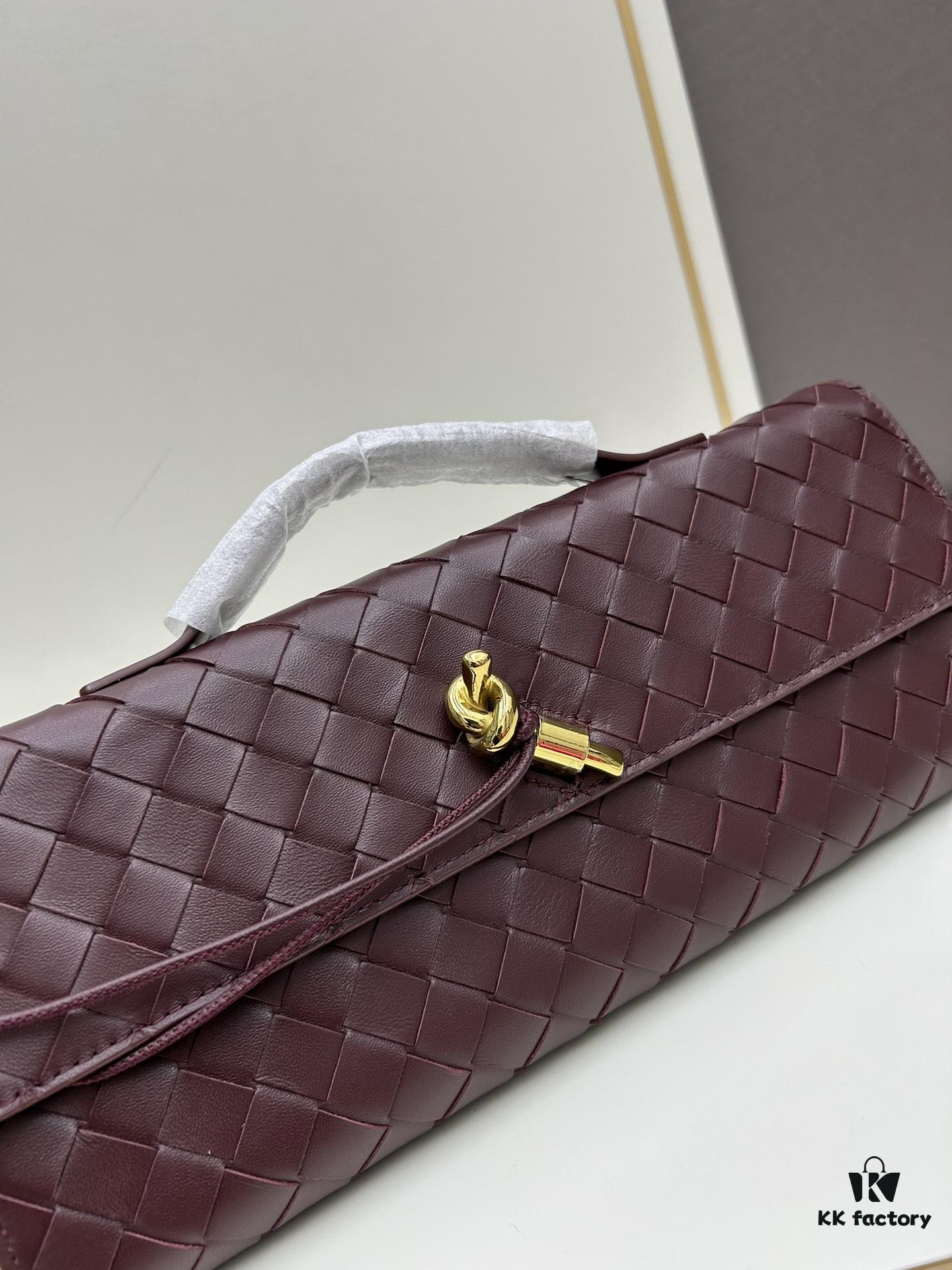 BV Andiamo Evening Clutch, Absolutely Enamored — Stunning Beauty with Strong Presence