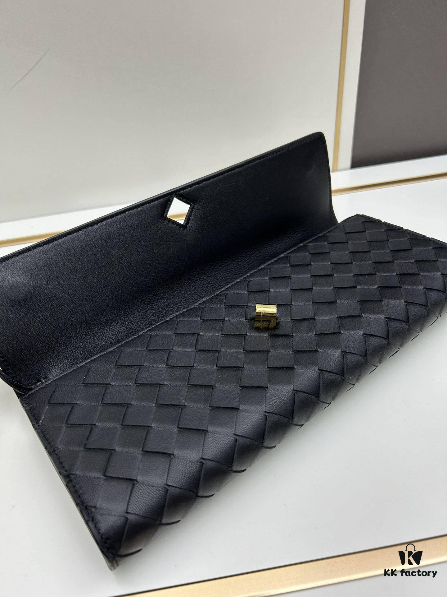 BV Andiamo Evening Clutch, Absolutely Adored at First Sight – Stunningly Beautiful with Strong Presence
