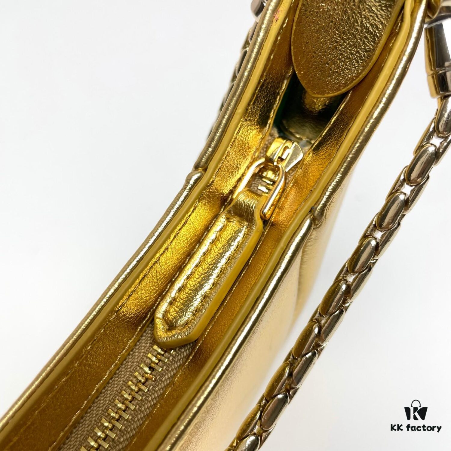 BVLGARI SERPENTI BAIA Small Shoulder Bag in Silver Textured Calfskin