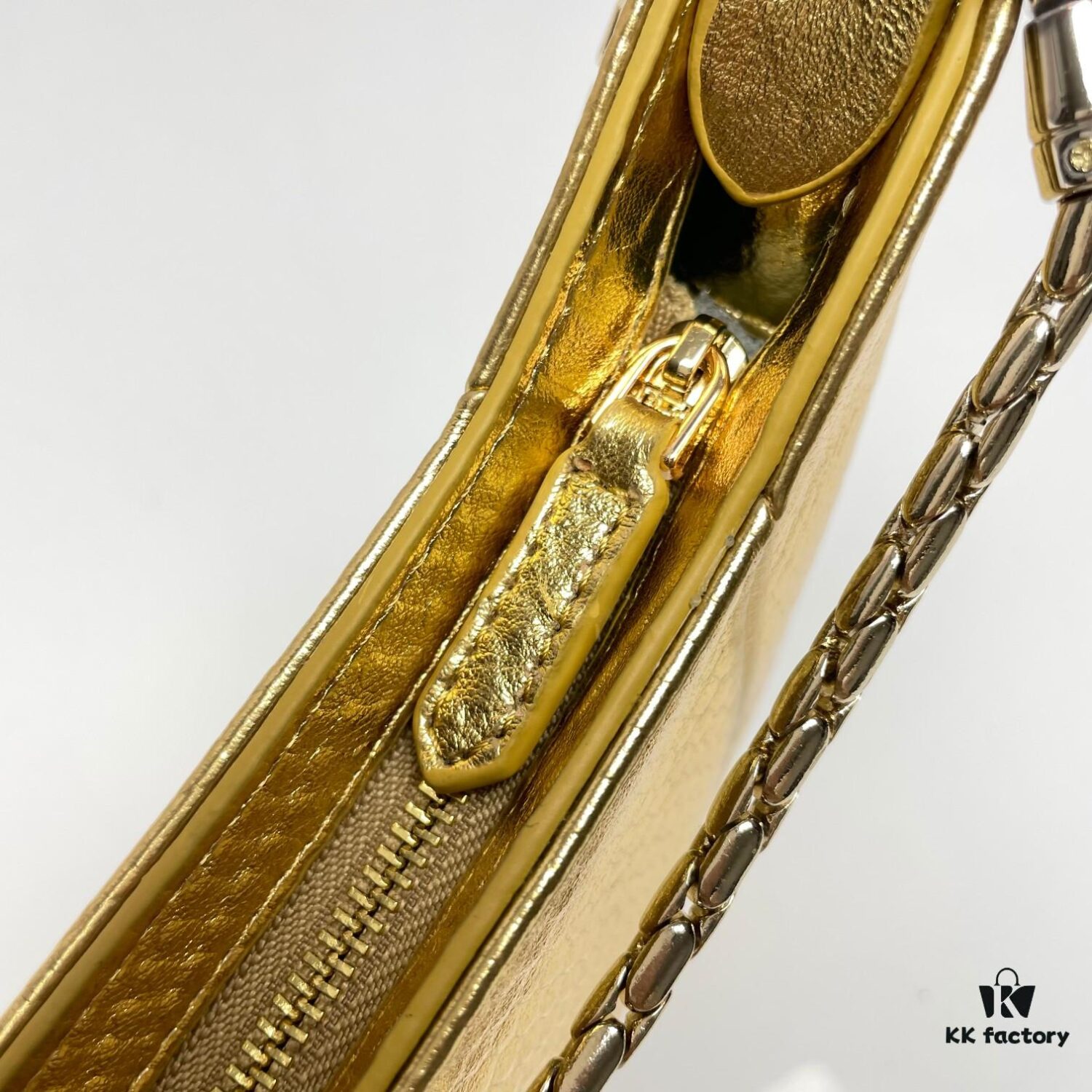 BVLGARI SERPENTI BAIA Small Shoulder Bag in Silver-Textured Calfskin with Snake Head Magnetic Clasp