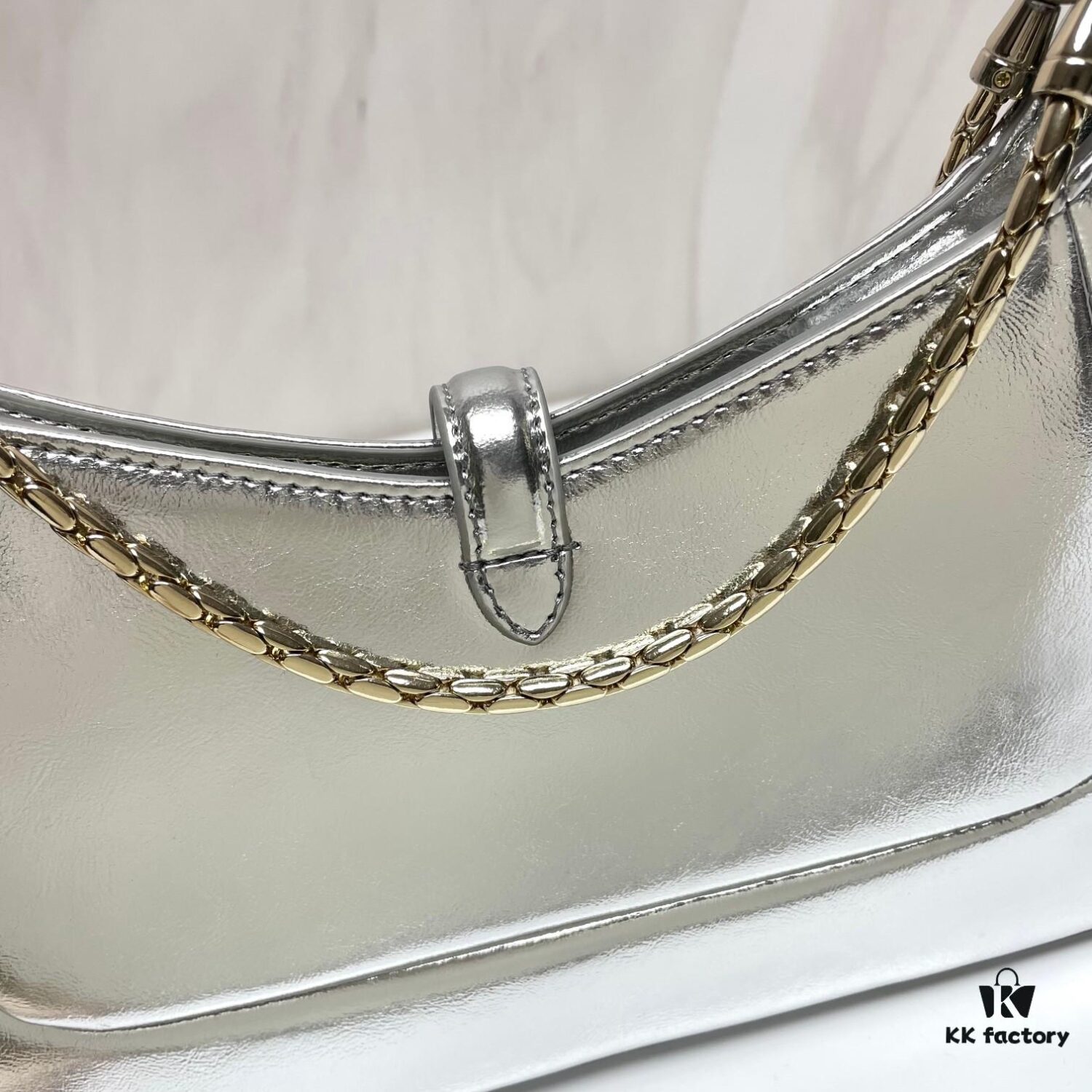 BVLGARI SERPENTI BAIA Small Shoulder Bag in Silver-Tone Textured Calfskin