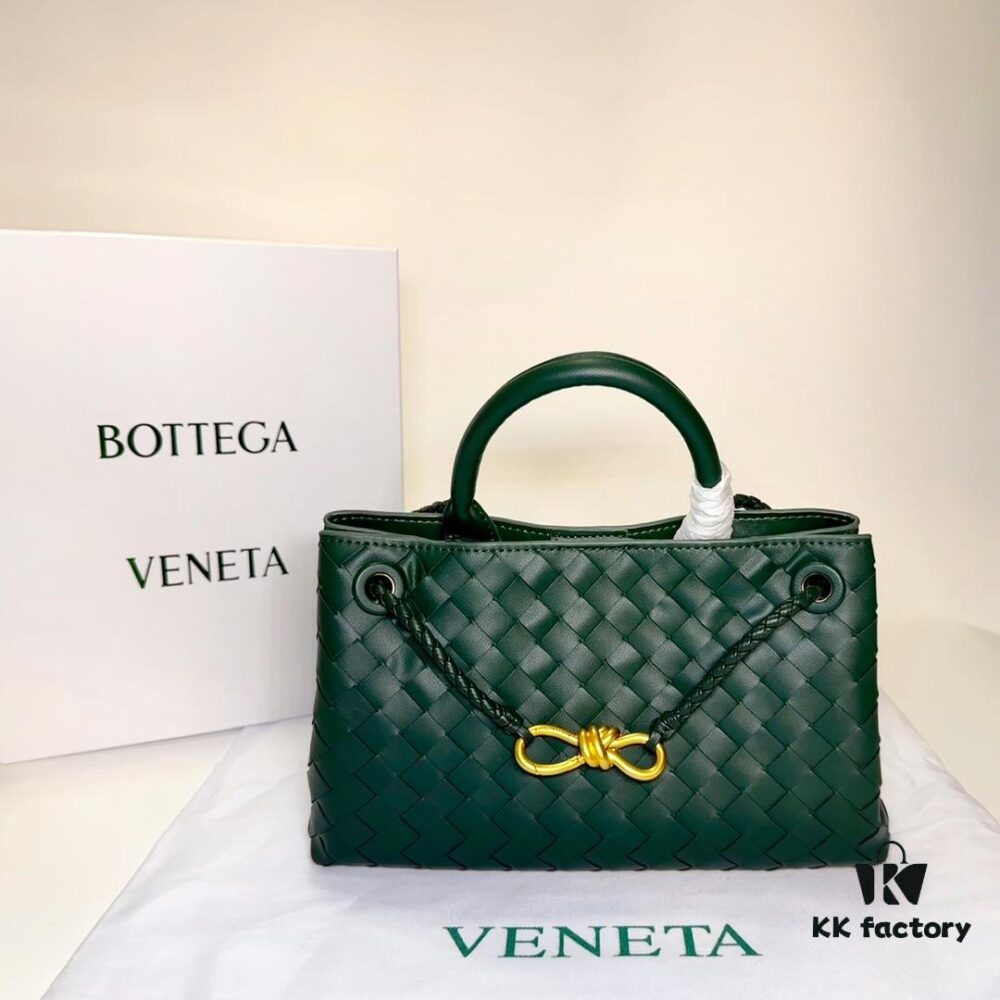 BV | Small E/W Andiamo Horizontal Design S23 Pre-Fall