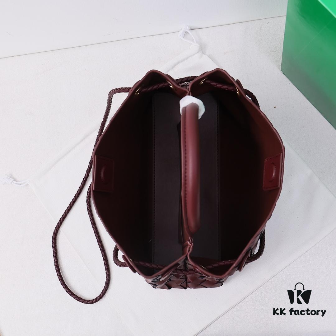 BV | Small E/W Andiamo Horizontal Design S23 Pre-Fall