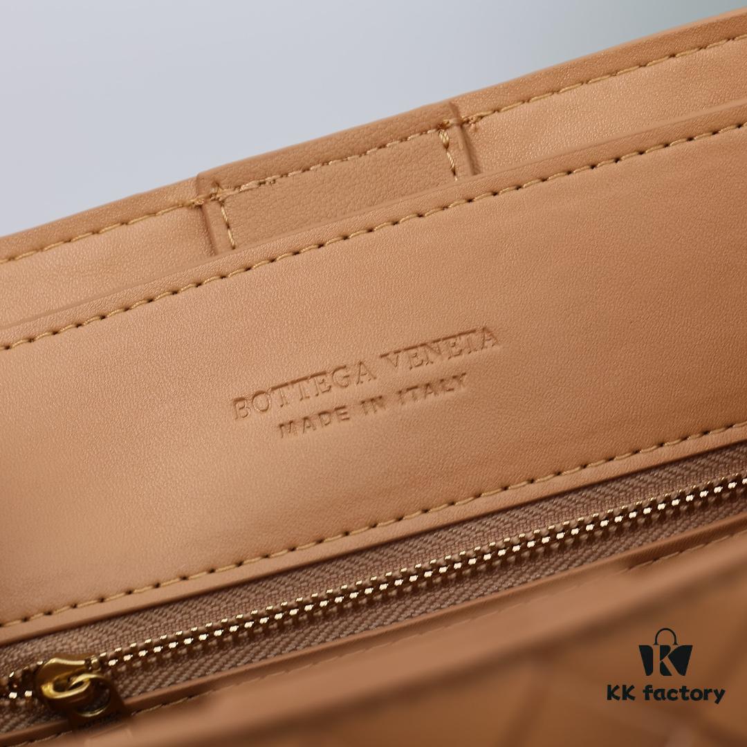 BV | Andiamo Small 25cm