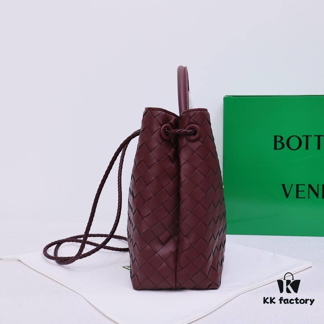 BV | 23 NEW Andiamo Large Bag