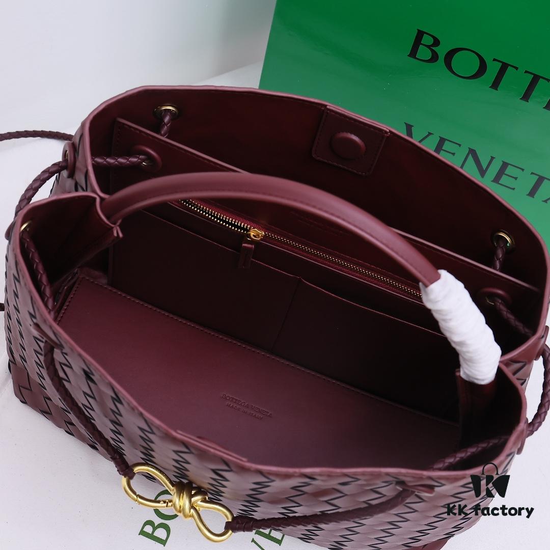 BV | 23 NEW Andiamo Large Bag