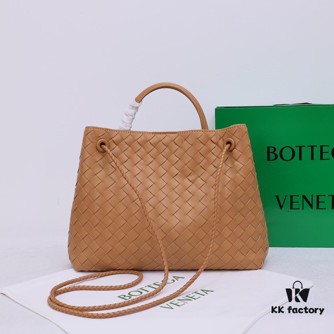 BV | 23 NEW Andiamo Large Bag