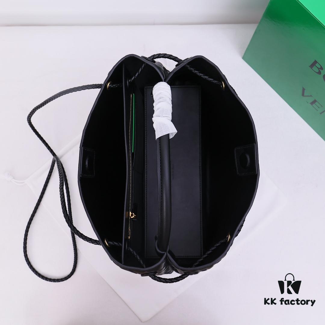 BV | 23 NEW Andiamo Large Bag