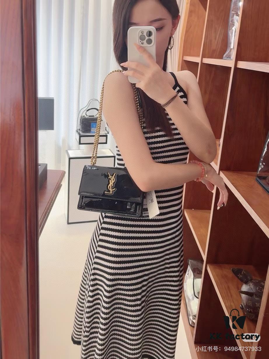 YSL Sunset Bag ✨ Genuine Leather with Chain Strap, Classic Accordion Design, Elegant Black and Gold Finish