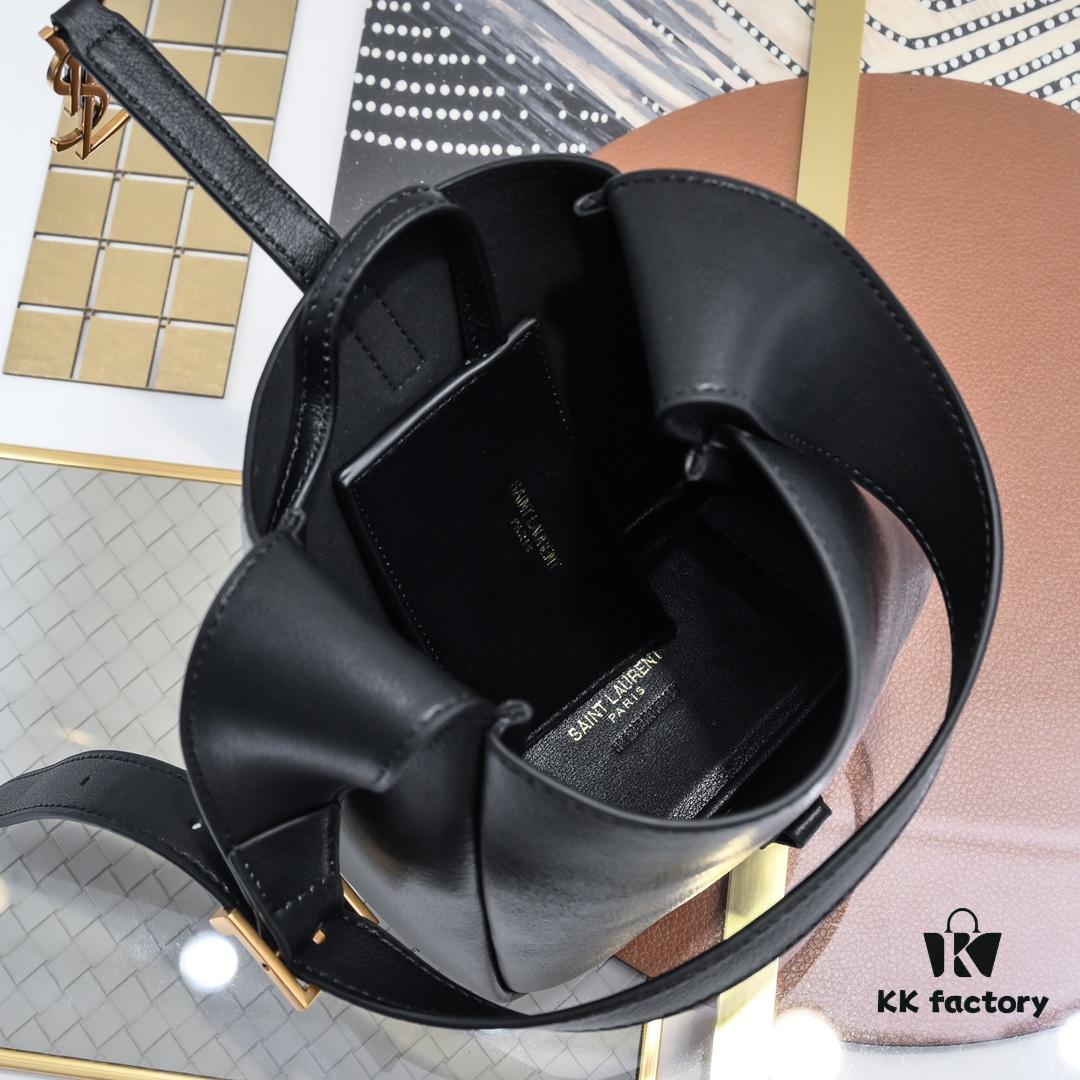 Black Lychee - Grain/Gold YSL New Mini Hobo Underarm Bag