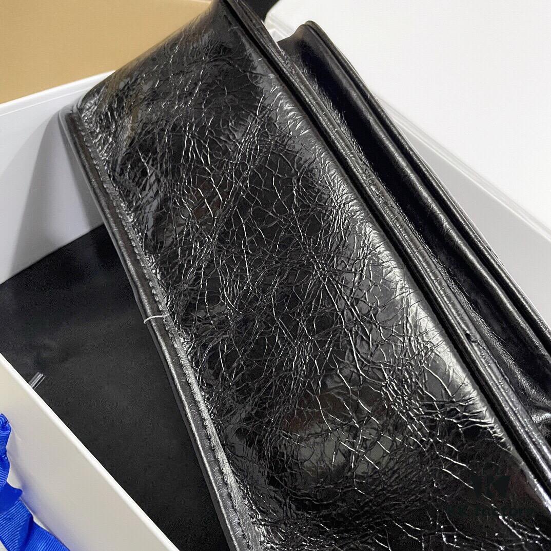 YSL Monogramme Saint Laurent Medium 28cm Top-Grain Leather Flap Shoulder Bag with Gold Chain