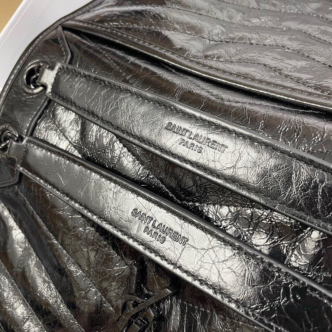 MONOGRAMME SAINT LAURENT Medium 28cm Front Flap Bag with Gunmetal Chain and YSL Logo