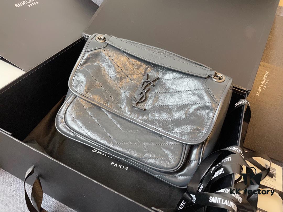 Genuine Leather Medium 28cm MONOGRAMME SAINT LAURENT Front Flap Bag