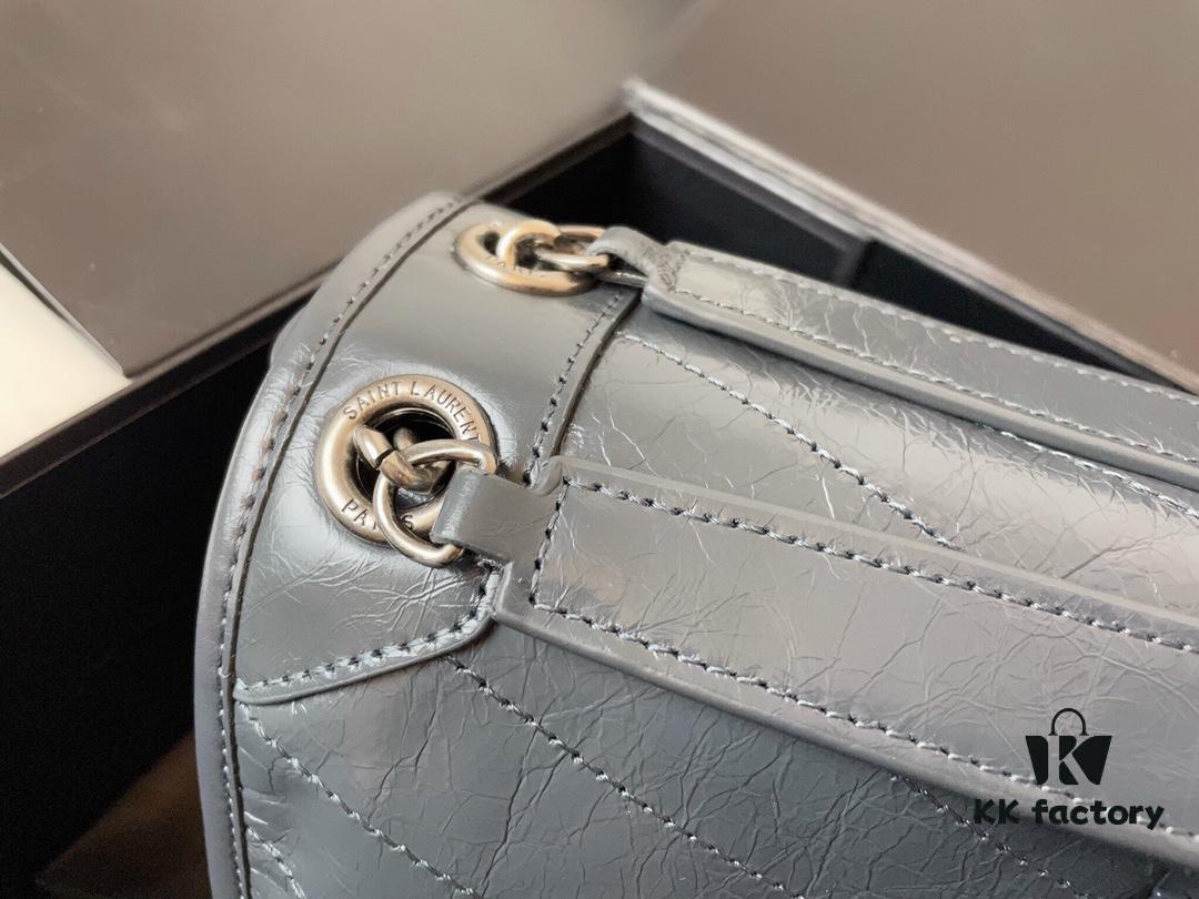 Genuine Leather Medium 28cm MONOGRAMME SAINT LAURENT Front Flap Bag