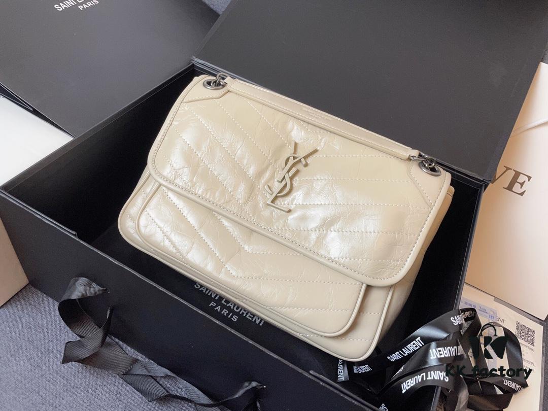 Genuine Leather Medium 28cm MONOGRAMME SAINT LAURENT Flap Shoulder Bag with YSL Logo Charm and Dual-Use Chain Strap