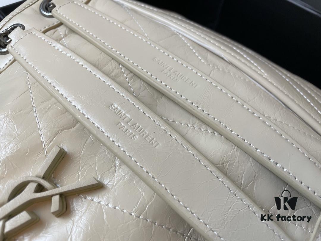 Genuine Leather Medium 28cm MONOGRAMME SAINT LAURENT Flap Shoulder Bag with YSL Logo Charm and Dual-Use Chain Strap