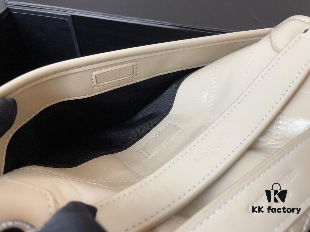 Genuine Leather Medium 28cm MONOGRAMME SAINT LAURENT Flap Shoulder Bag with YSL Logo Charm and Dual-Use Chain Strap