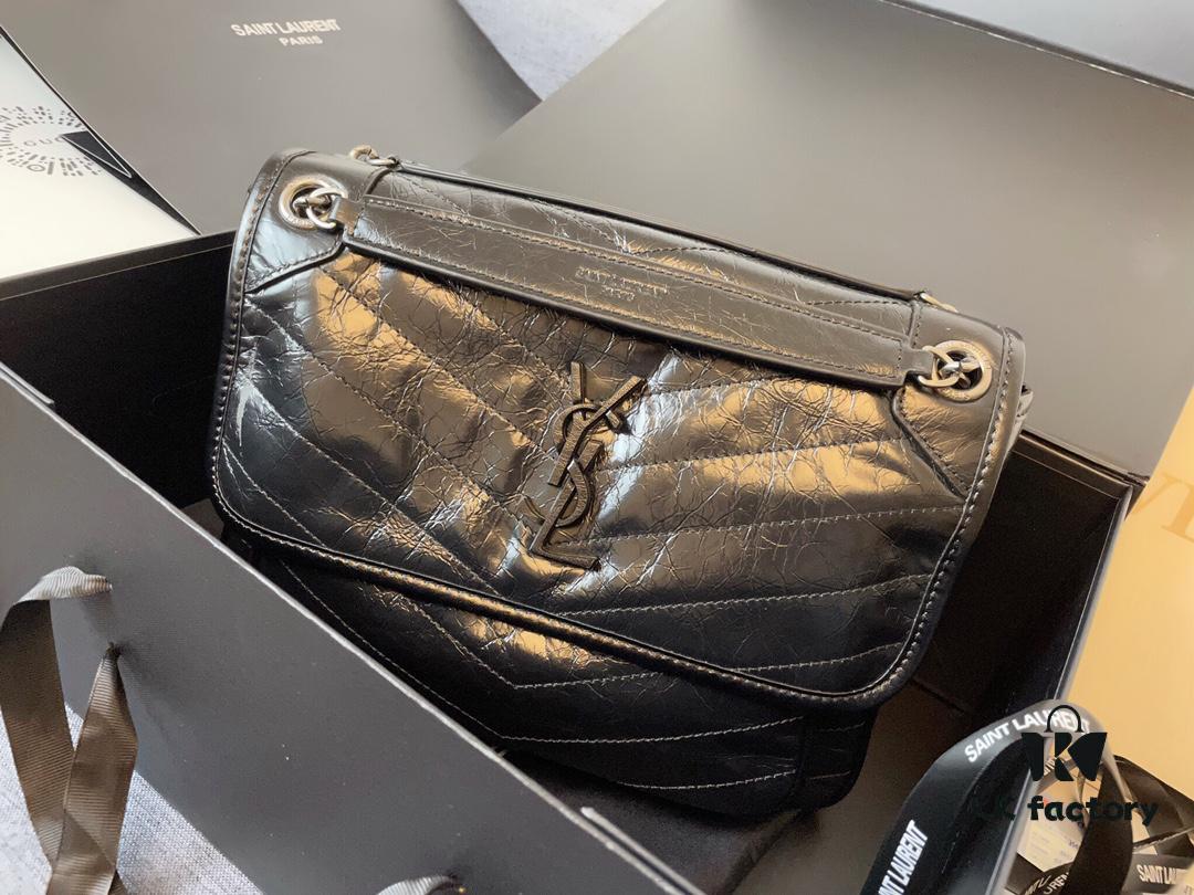 Top Grain Medium 28cm MONOGRAMME SAINT LAURENT Flap Shoulder Bag