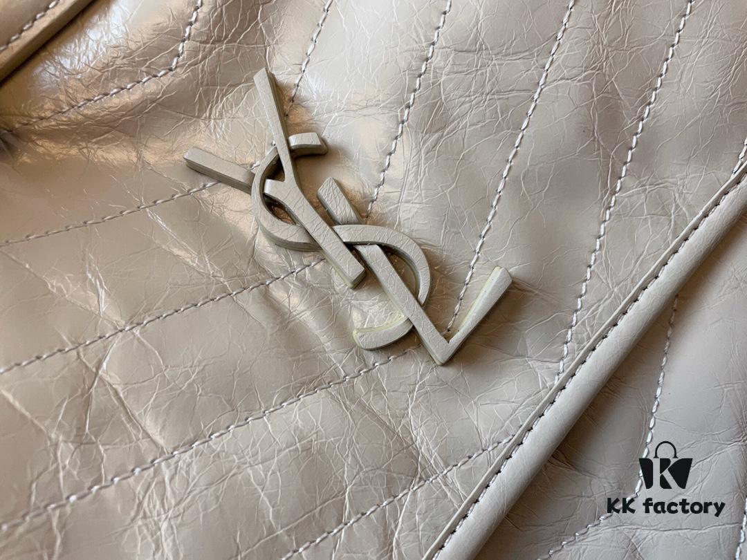 Genuine Leather Medium 28cm MONOGRAMME SAINT LAURENT Flap Shoulder Bag with YSL Logo Charm and Dual-Use Chain Strap