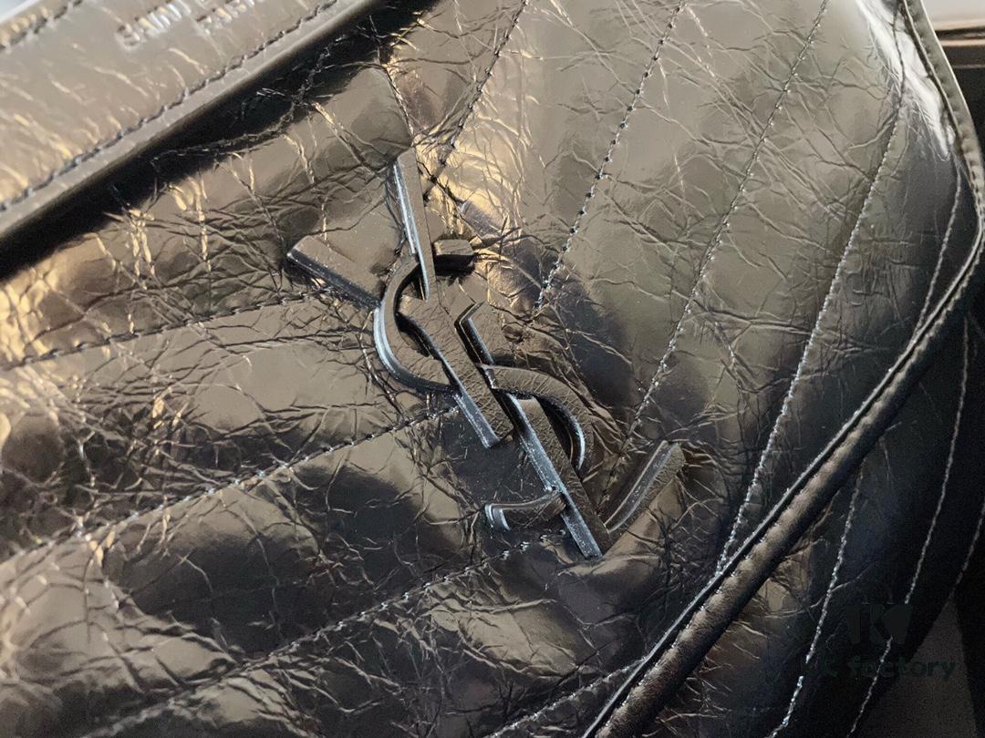 Top Grain Medium 28cm MONOGRAMME SAINT LAURENT Flap Shoulder Bag